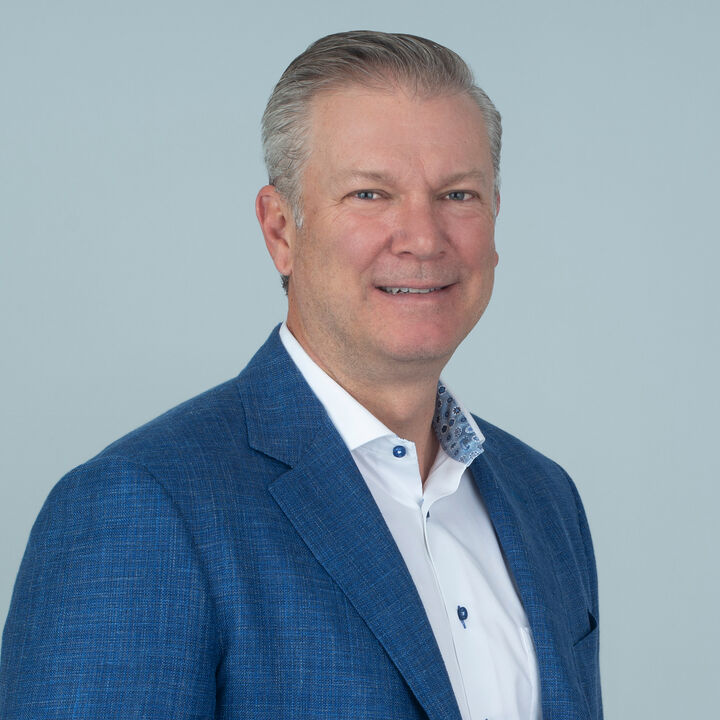 Brad Miller, Manager in Oakville, CENTURY 21 Canada
