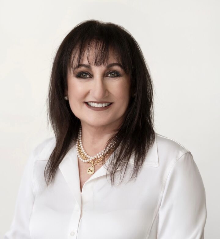 Olga Menendez, Broker Associate in Carmel-By-The-Sea, David Lyng Real Estate