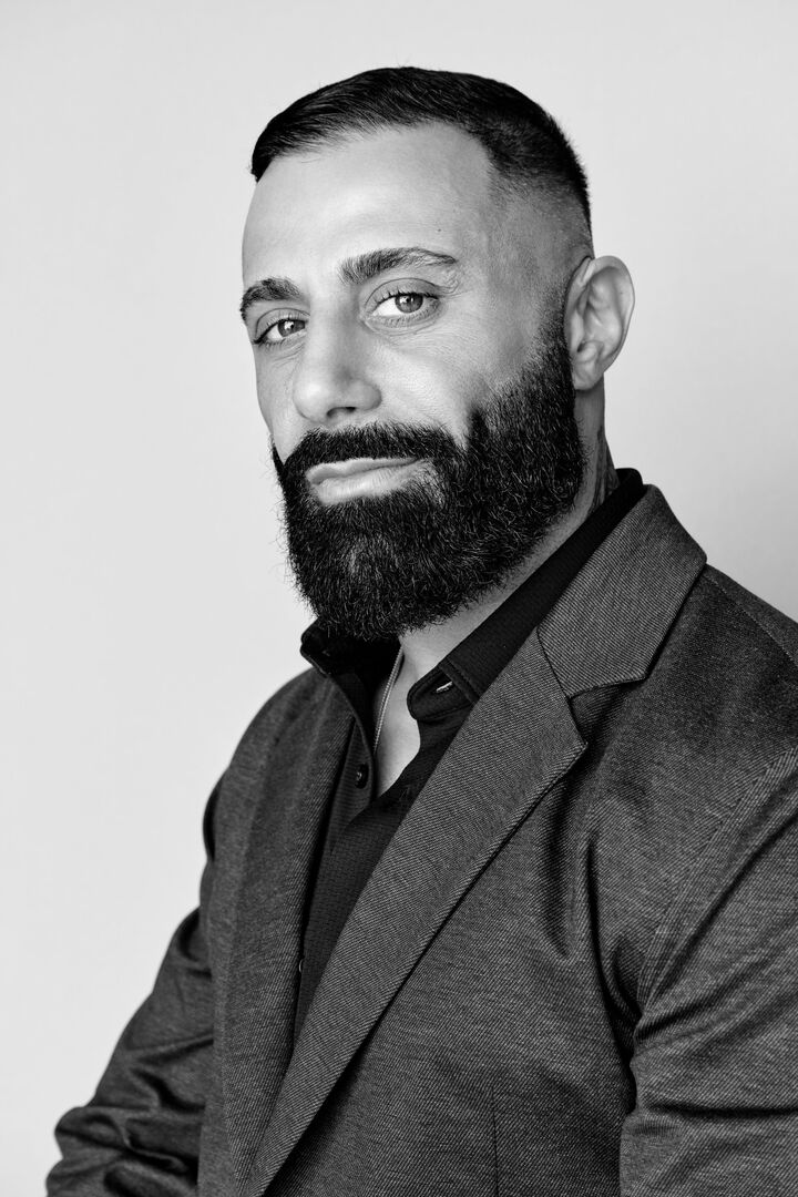 Armen Pogosyan, Real Estate Salesperson in Glendale, Hallmark Realty