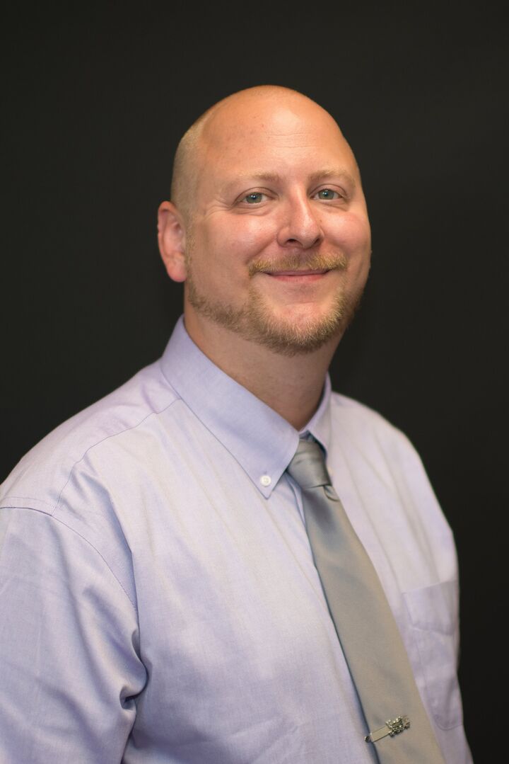 Jeremy Moore, Real Estate Salesperson in Flushing, Signature Realty