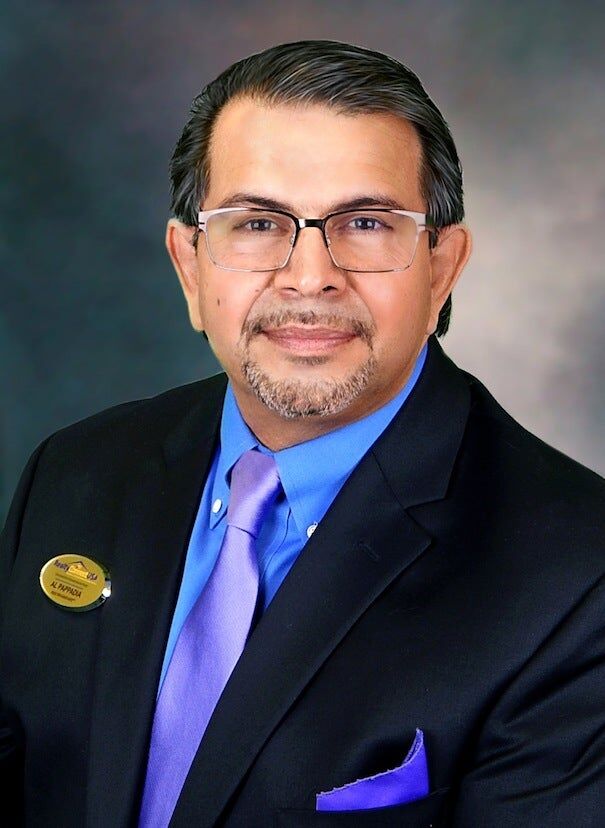 Alejandro Pappadia,  in Hauppauge, Realty Connect