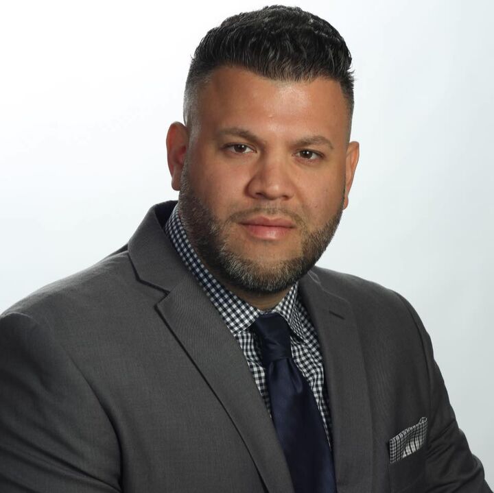 Diego Velasco,  in Hauppauge, Realty Connect