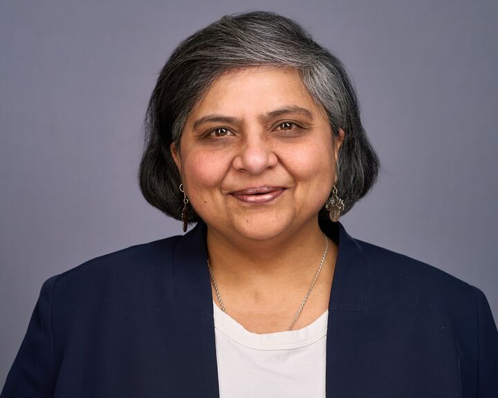 Rupalli Thacker,  in Bellevue, Windermere