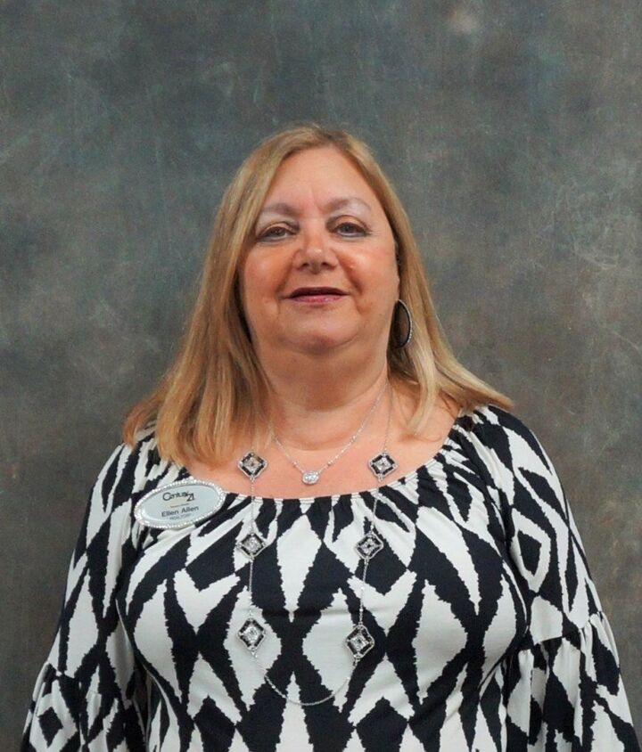 Ellen Allen, Real Estate Salesperson in Coral Springs, Tenace Realty
