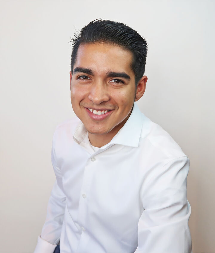Jose Navarrete,  in Highland, Tower Agency