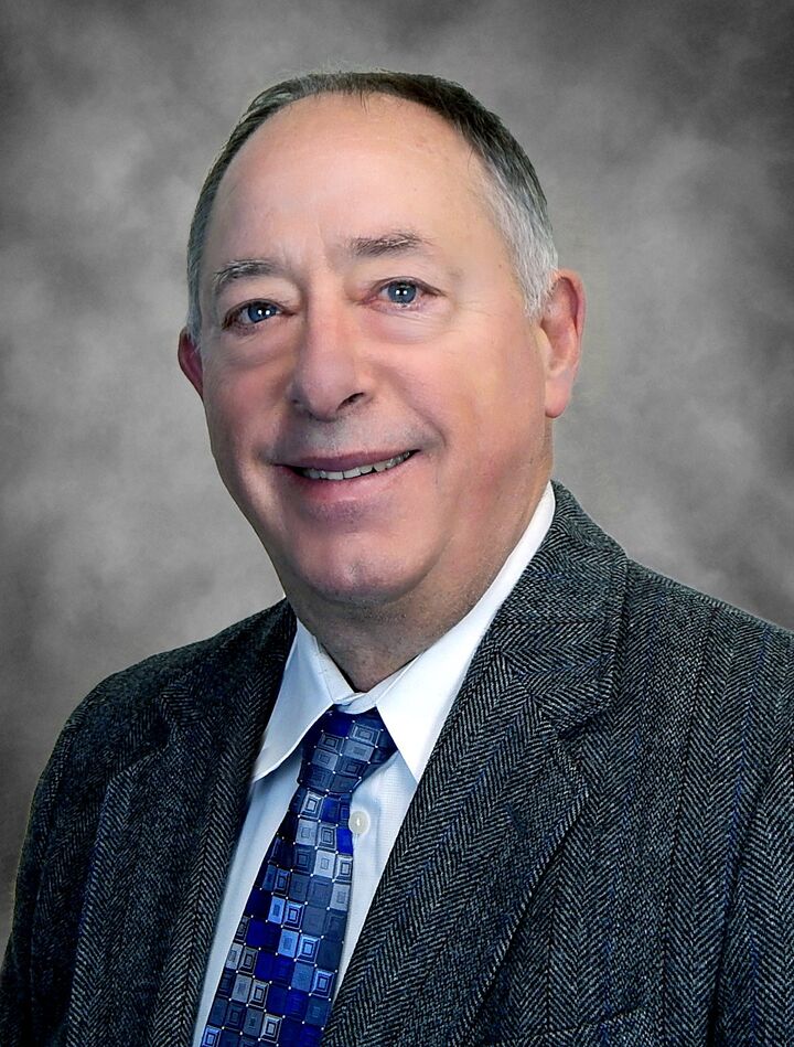 Ronald Armet,  in Babylon, Realty Connect