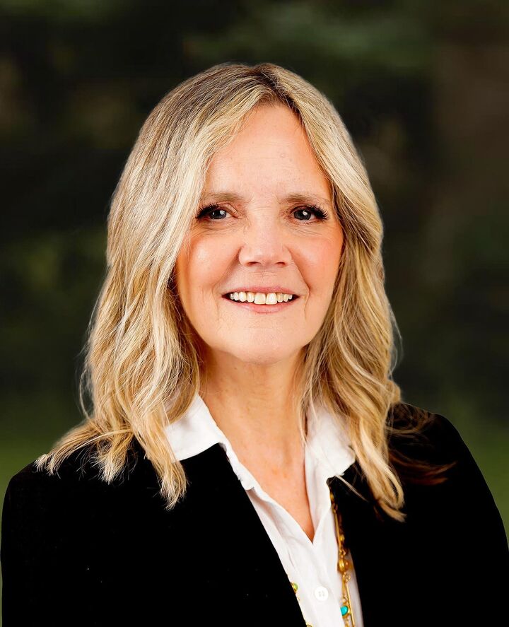 Bonnie Borghi,  in River Vale, Infinity Properties