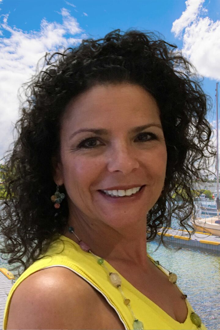 Claudia Ratcliff, Sales Associate in Zephyrhills, Bingham Realty ERA Powered