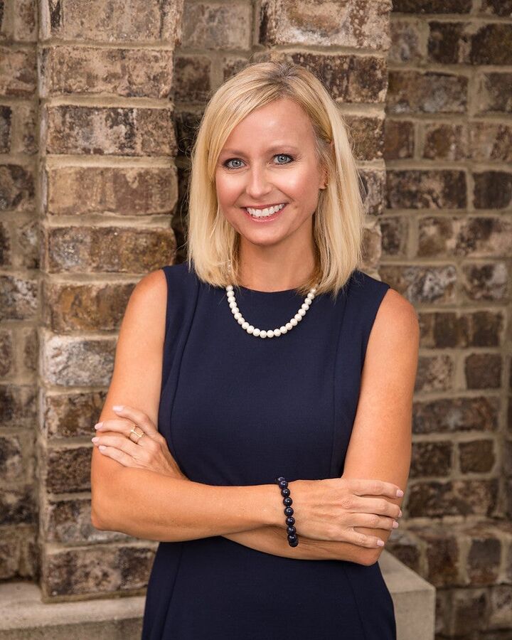 Carol Milton, Real Estate Salesperson in Dublin, Curry Residential