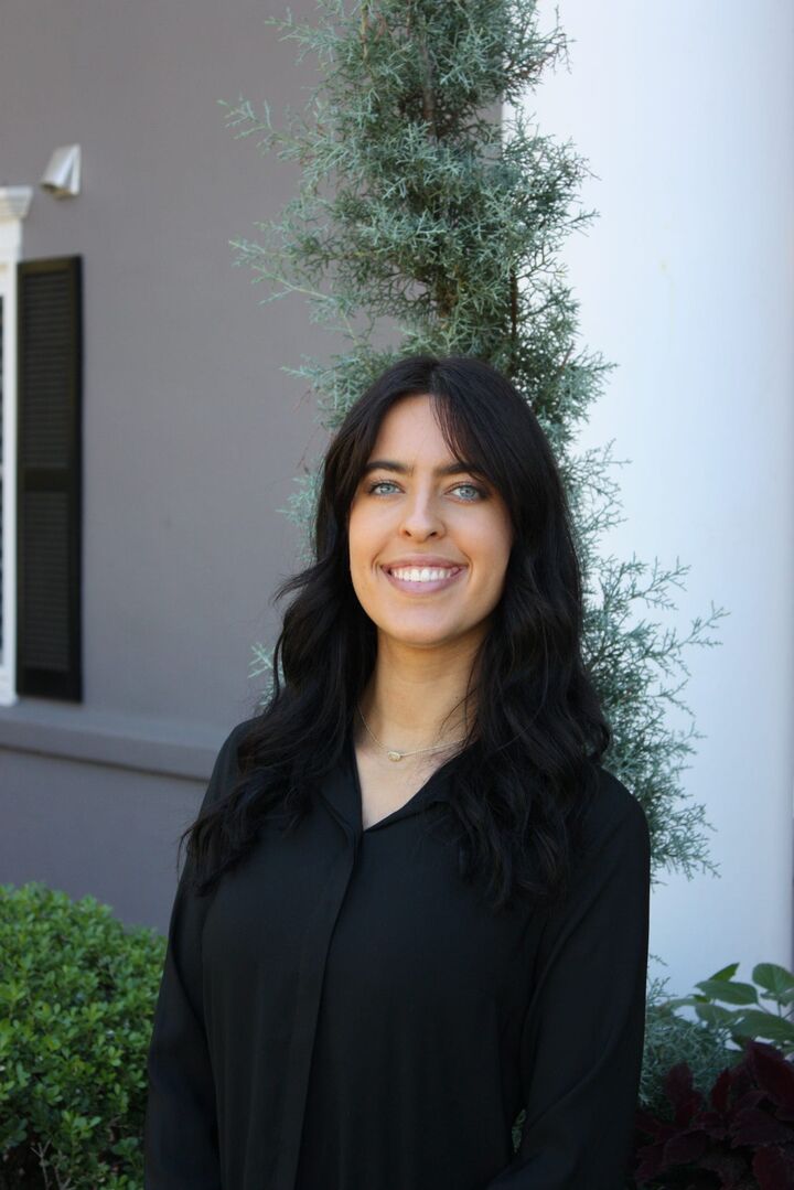 Daphne Wilson,  in Tallahassee, Hartung