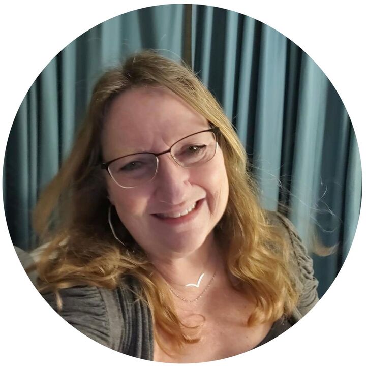 Dianna Sutton, Real Estate Salesperson in Hanford, Select Real Estate, Inc.