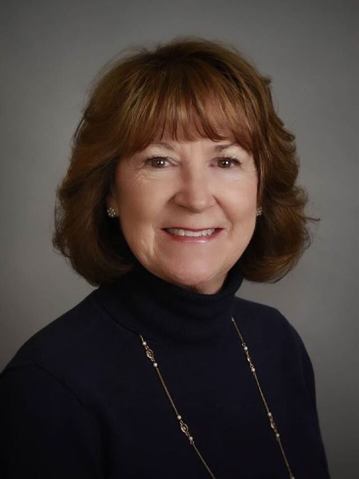 Nancy Johnson, Associate Real Estate Broker in Roscoe, Affiliated