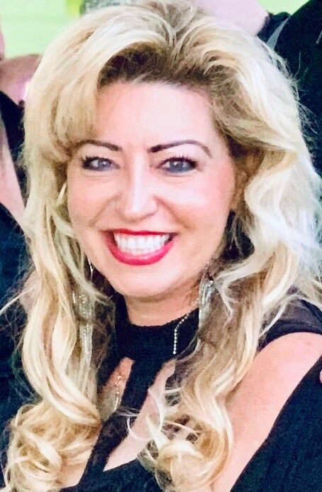 Shawnabel Massaro, Real Estate Salesperson in Big Pine Key, Circle