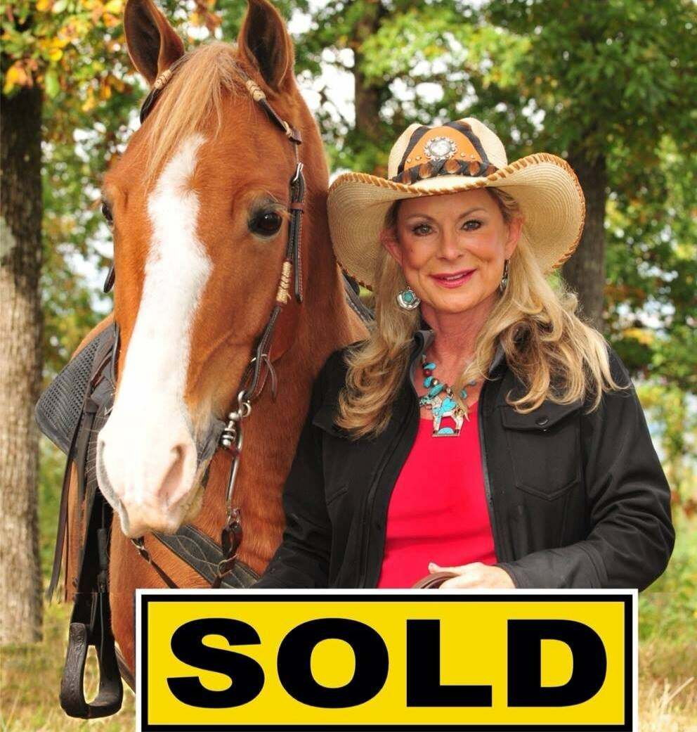 Amie Lee Marks, Real Estate Salesperson in Shelbyville, Heritage  Group