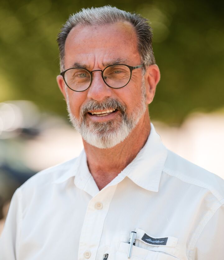 Dallas Sheldon, Real Estate Salesperson in Hurricane, Central