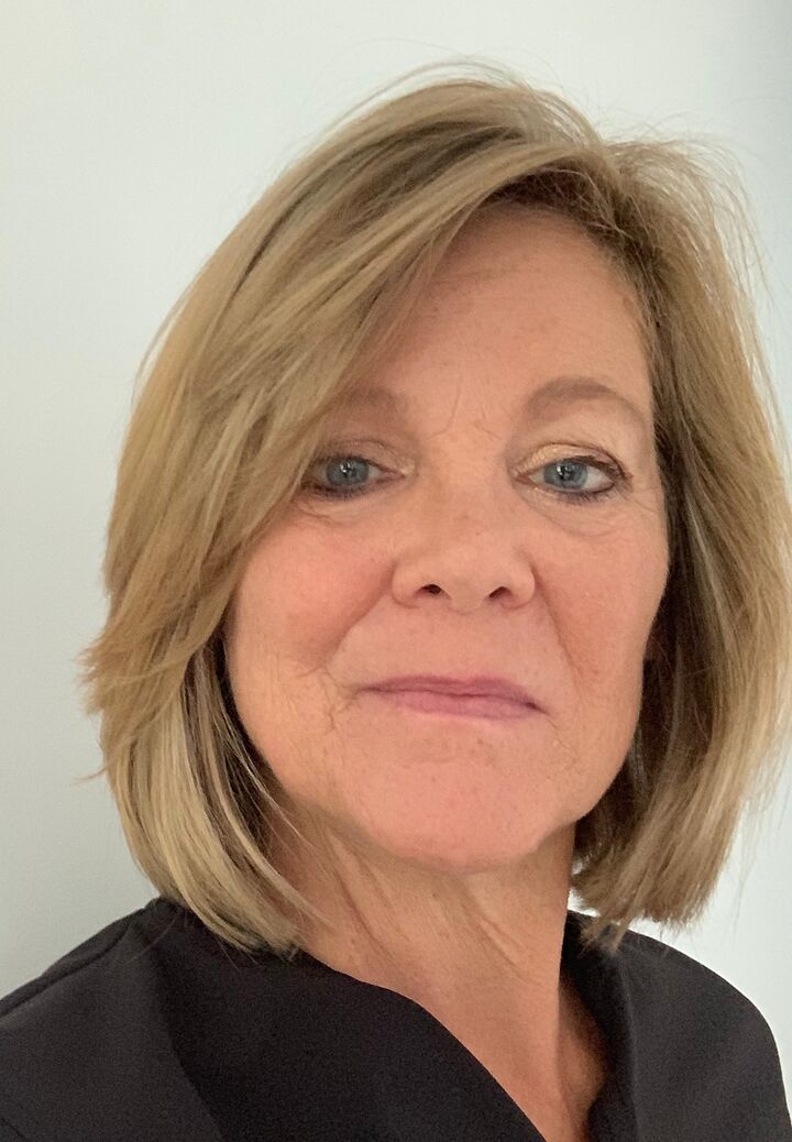 Barbara Arvoy, Real Estate Salesperson in Gladwin, Professionals