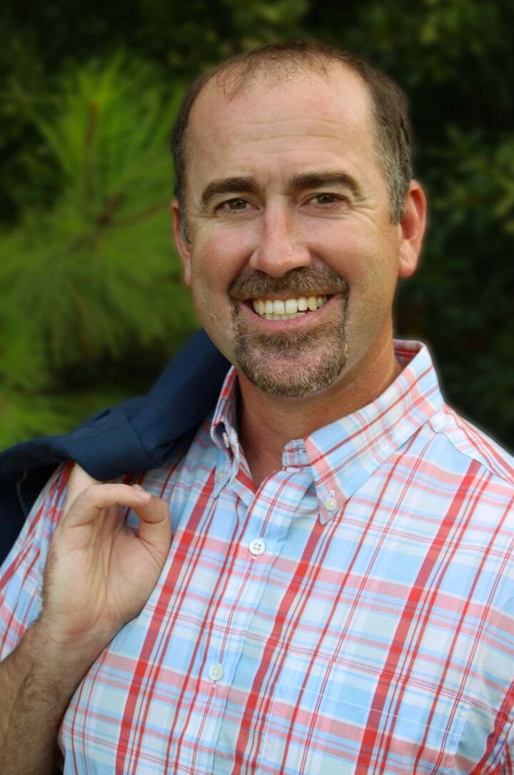 Tom Stephenson, Real Estate Broker in Morehead City, Coastal Advantage