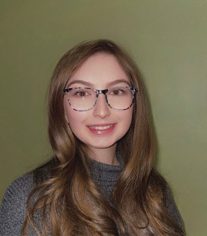 Raileigh Velazquez,  in Pahrump, Americana