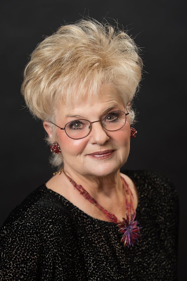 Toni Coates, Real Estate Salesperson in Centerville, Heritage