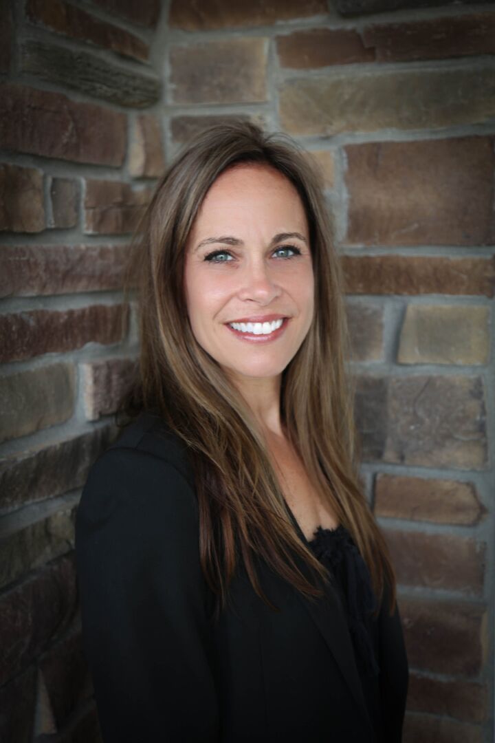 Nicole Fech, Real Estate Salesperson in Crown Point, Circle