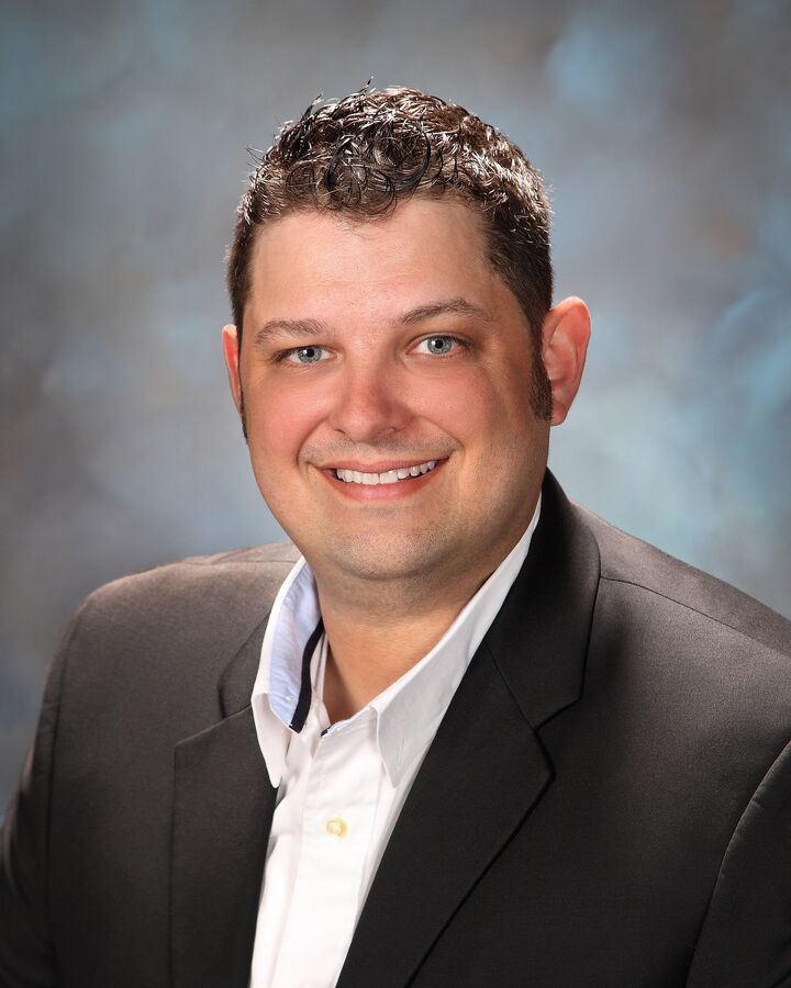 Jeff Zaremba, Real Estate Broker in Glen Ellyn, Gust Realty
