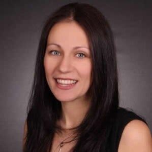 Theresa Oleyar, Real Estate Salesperson in Monroe, Gaetano Marra Homes