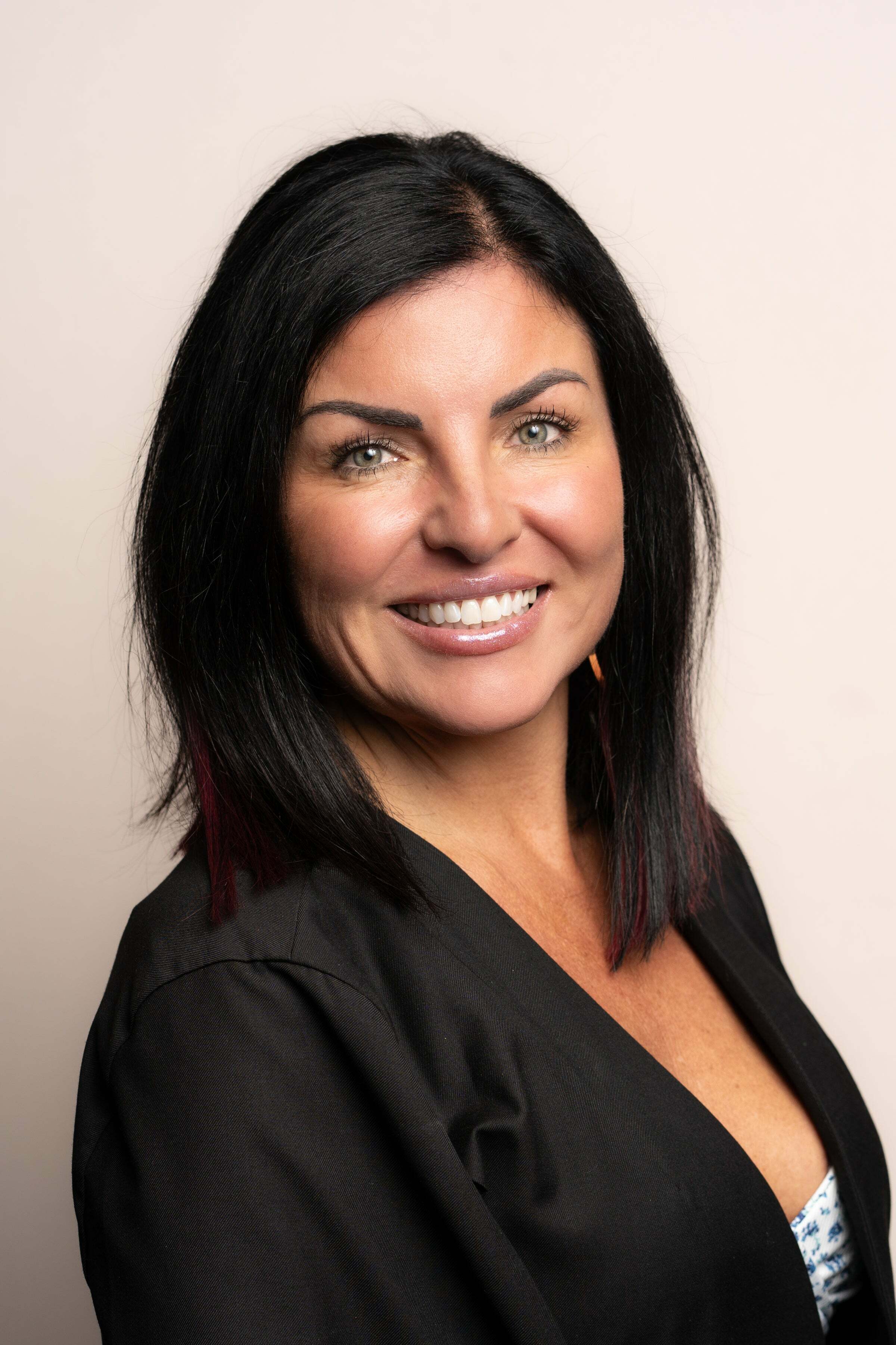 Dana D'Andraia, Real Estate Salesperson in Wading River, M&D Good Life
