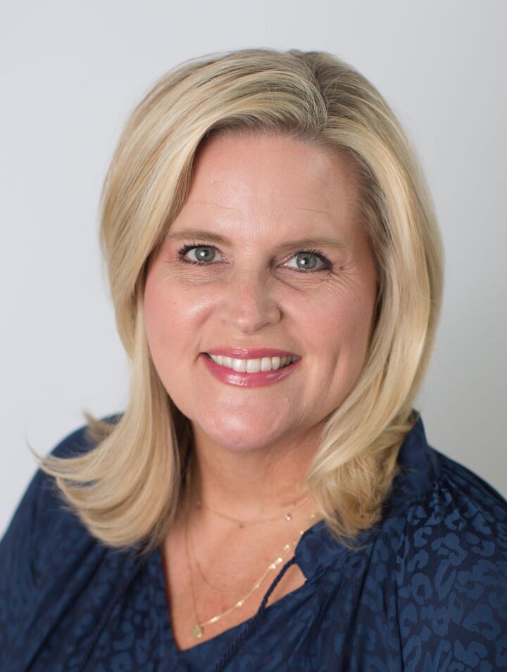 Sandy Loveless, Real Estate Salesperson in Bentonville, Harris McHaney & Faucette