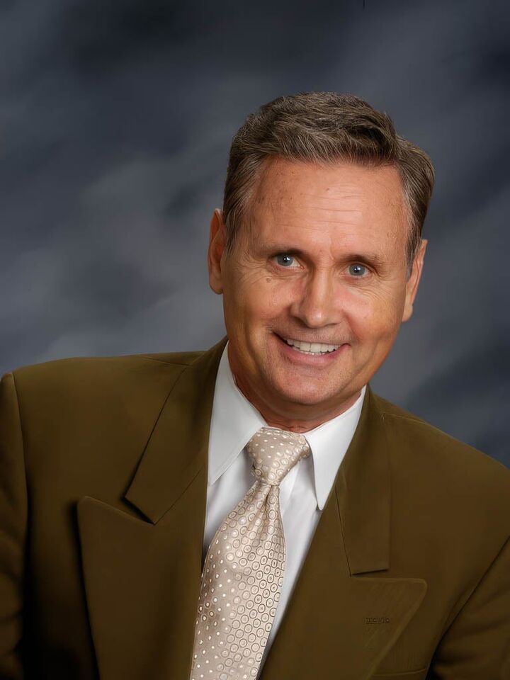 Jim Field, Real Estate Salesperson in San Diego, Affiliated