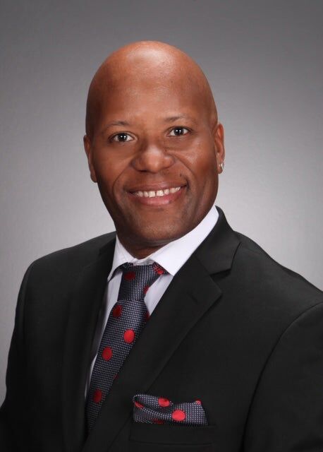 Delroy Burnett, Real Estate Salesperson in Long Beach, Masters