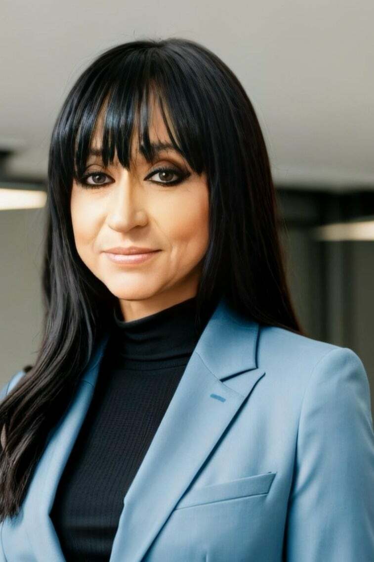 Lourdes Carrion, Real Estate Salesperson in Huntington Beach, Campbell Realtors