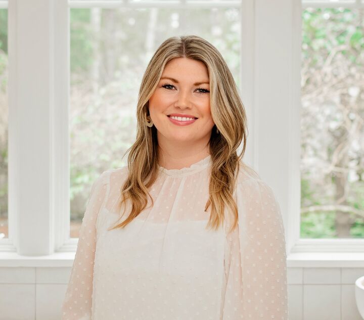 Leslee Humphrey,  in Portland, Windermere