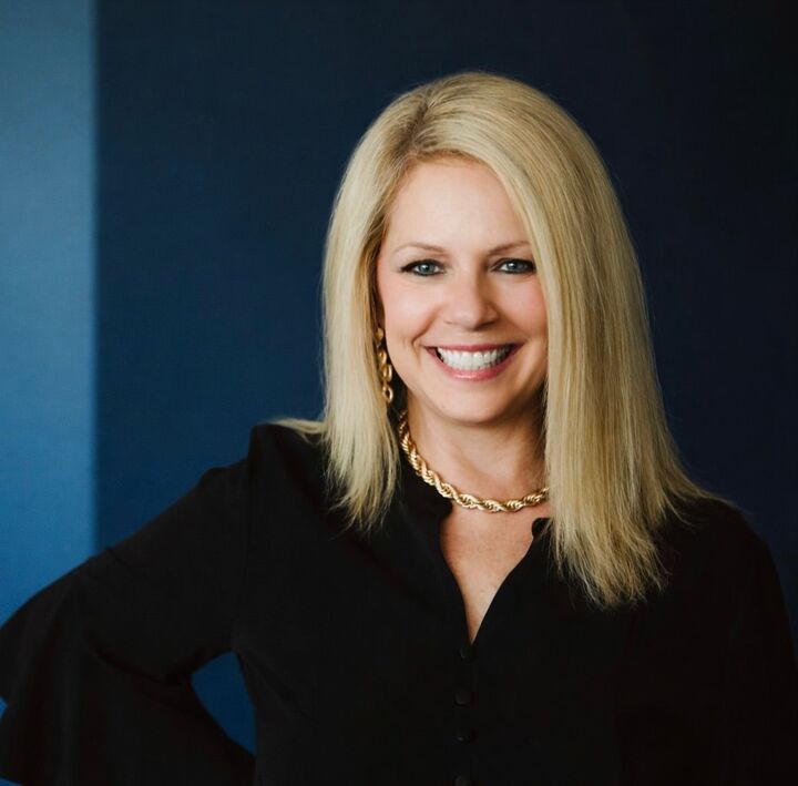 Lisa Davis Schulstad, Real Estate Broker in Raleigh, ERA Live Moore