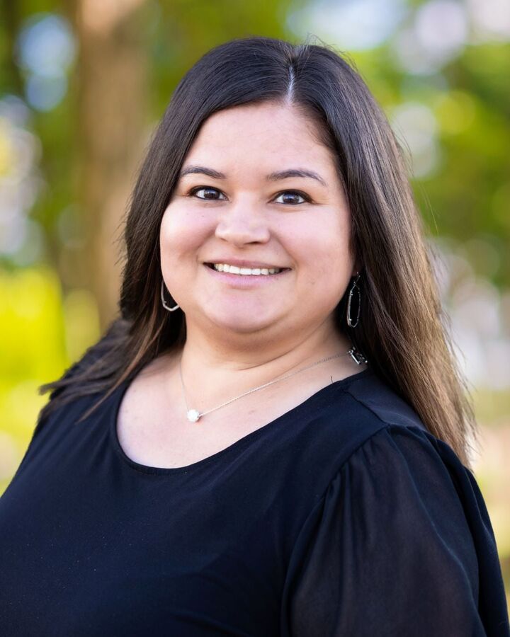 Carrie Huendo, Real Estate Broker in Marion, ERA Live Moore
