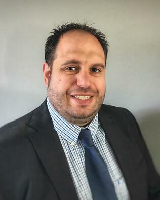 Francesco Macchiarella, Associate Real Estate Broker in Naperville, Circle