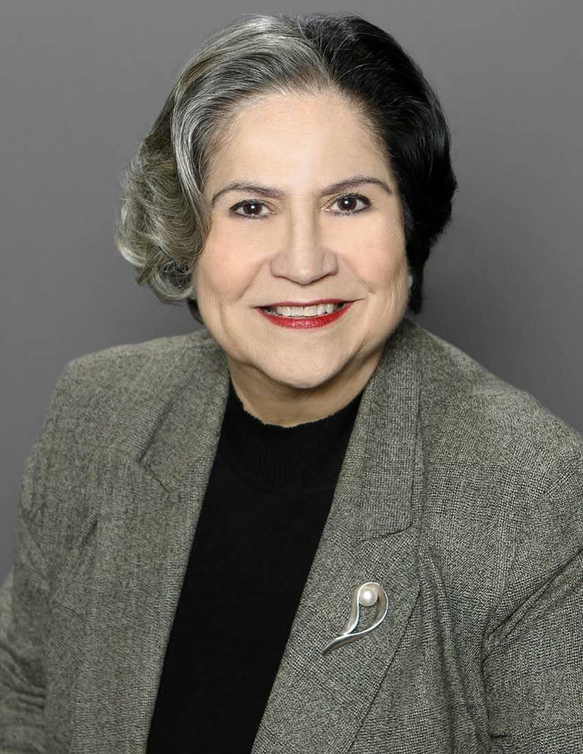 Maria Eugenia Gonzalez, Real Estate Salesperson in El Paso, Heritage Real Estate