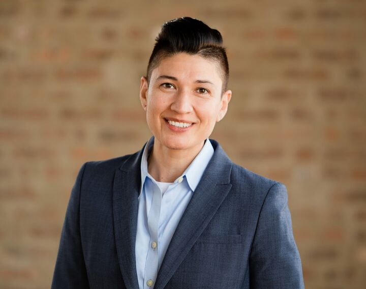 Veronica Tamez, Real Estate Broker in Hickory Hills, New Beginnings