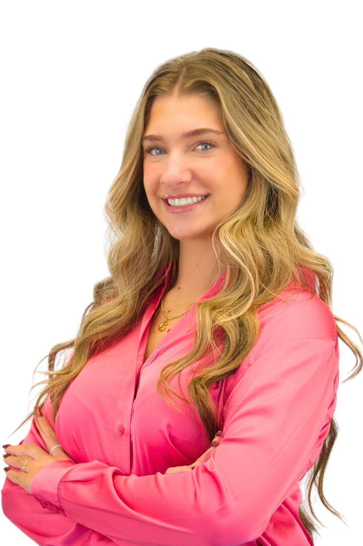 Paige Farrell, Real Estate Salesperson in Monroe, Gaetano Marra Homes