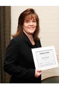 Sherry Schneider, Associate Real Estate Broker in White Plains, Elite Realty