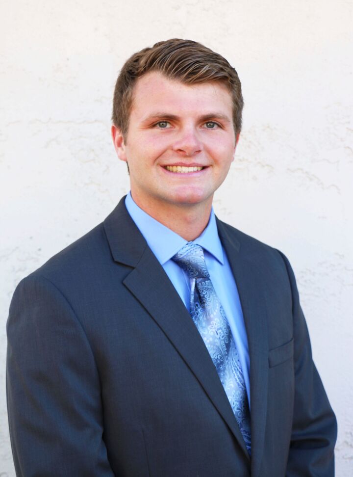Cole Loncar, Real Estate Broker in Olympia, Van Dorm Realty