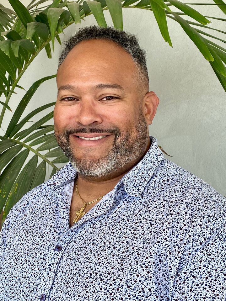 Jose Gonzalez, Real Estate Salesperson in Apollo Beach, Beggins Enterprises