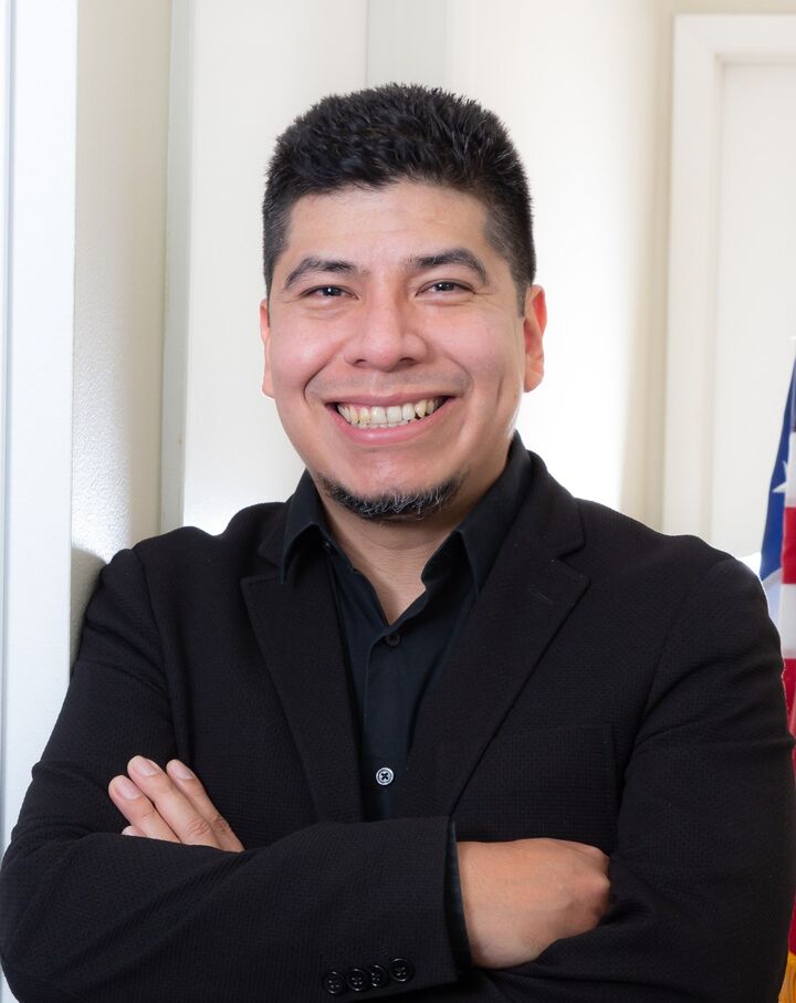 Enrique Benites, Real Estate Salesperson in Orlando, Carioti