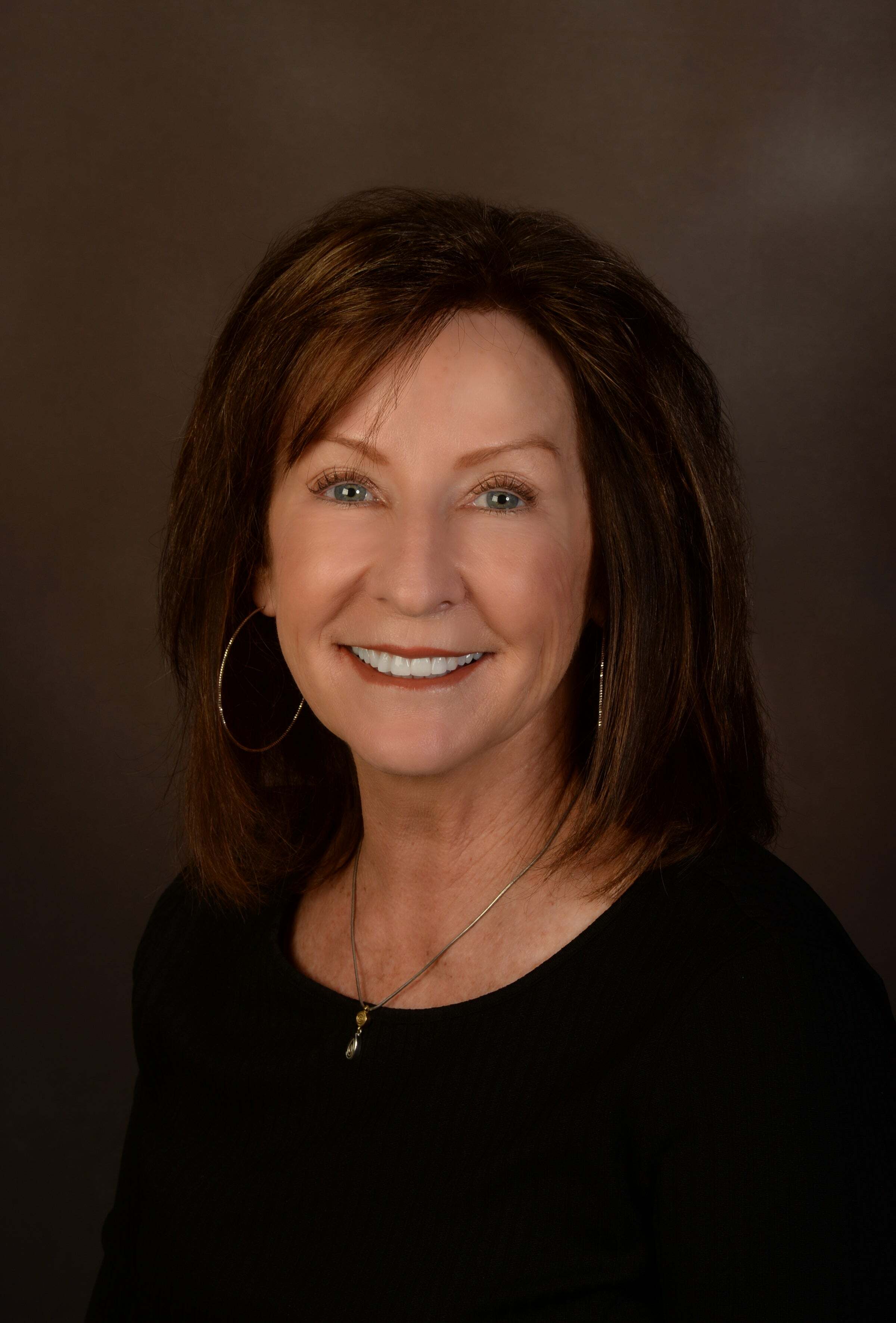 Mary Alice Buckley, Real Estate Salesperson in Brecksville, Schmidt Family of Companies