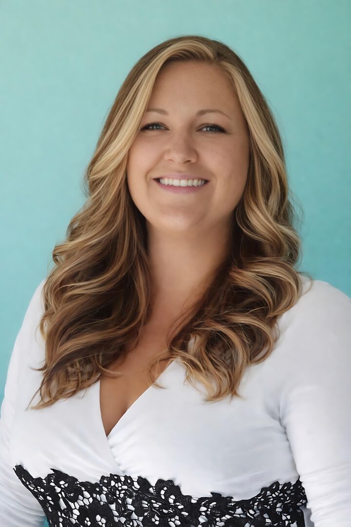 Mary Sturt, Real Estate Salesperson in Midlothian, Prime