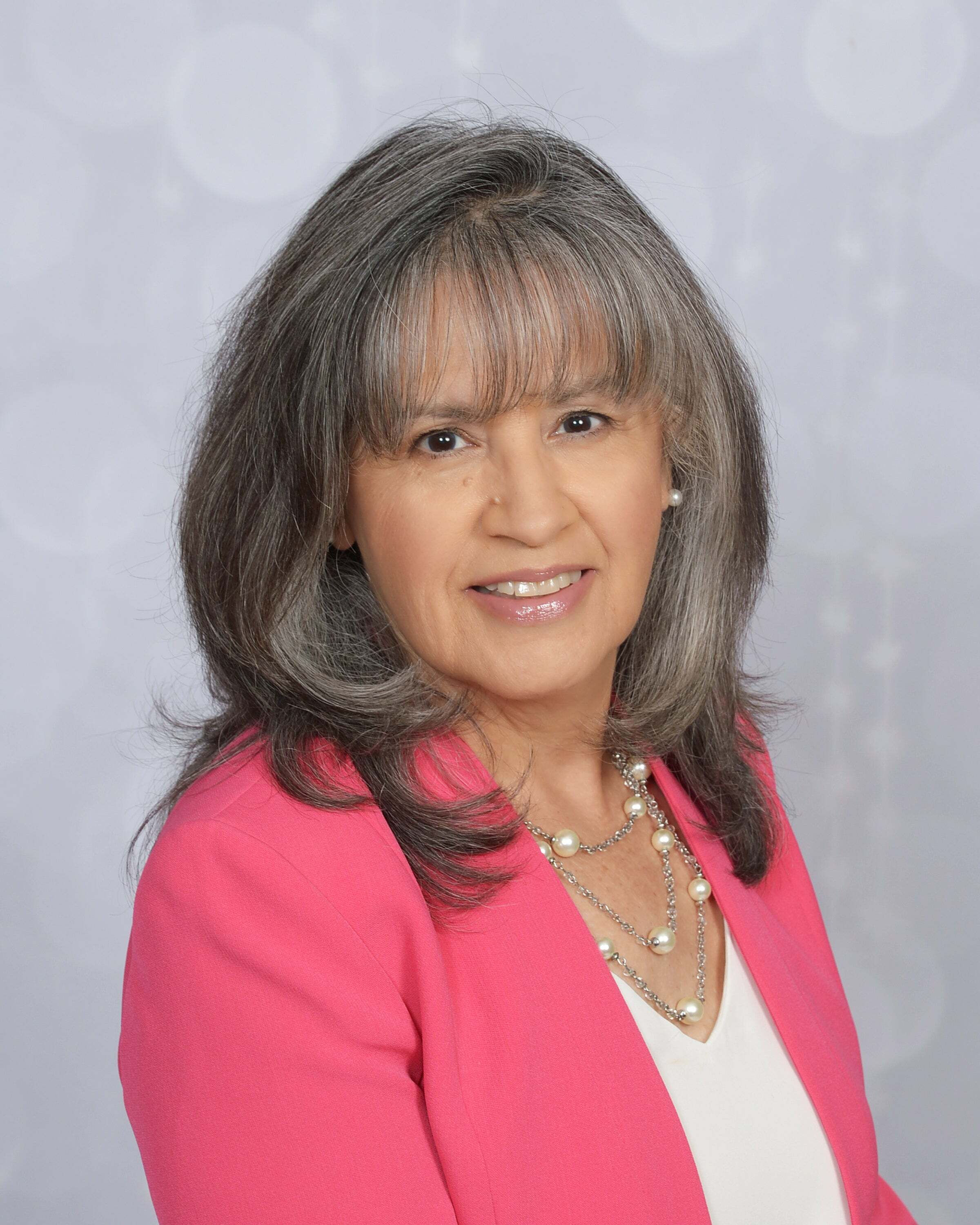 Sylvia Bernal, Real Estate Salesperson in Ontario, Blackstone Realty