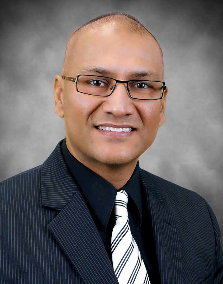 Syed Al-Qadri,  in Hauppauge, Realty Connect