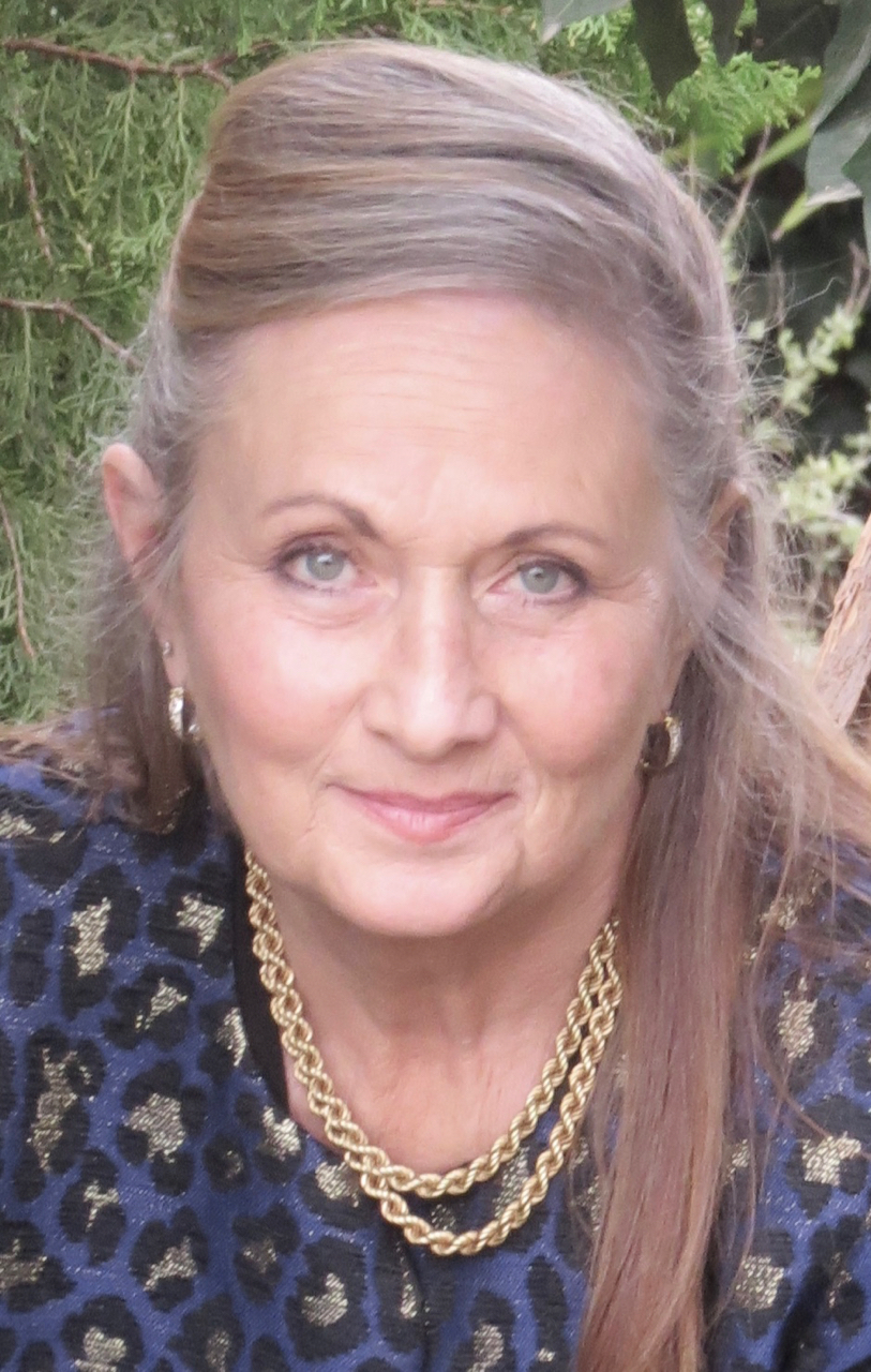 Davena Gentry, Realtor in Palo Alto, Sereno