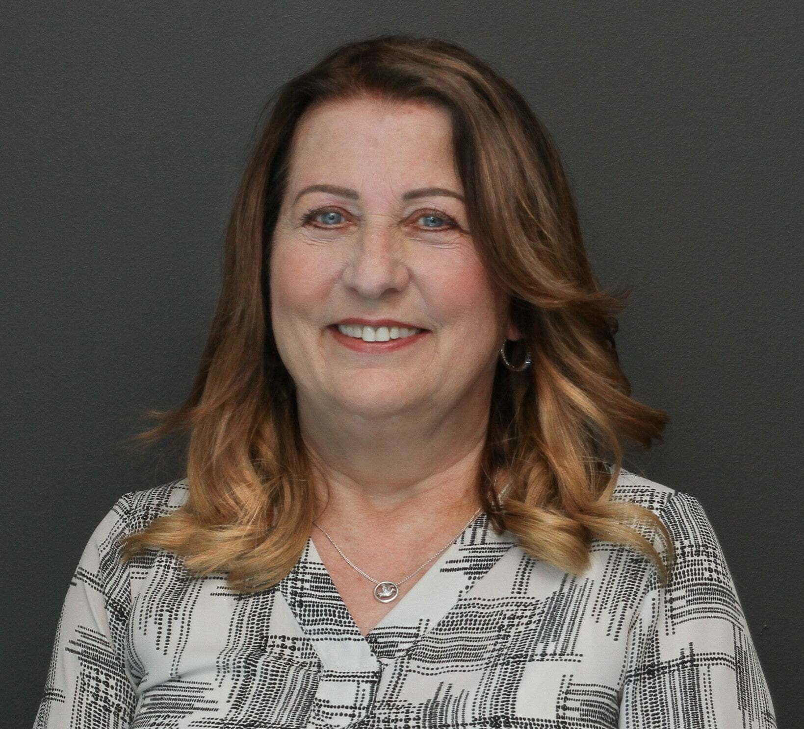 Linda Bourke, Real Estate Salesperson in Anaheim, Affiliated