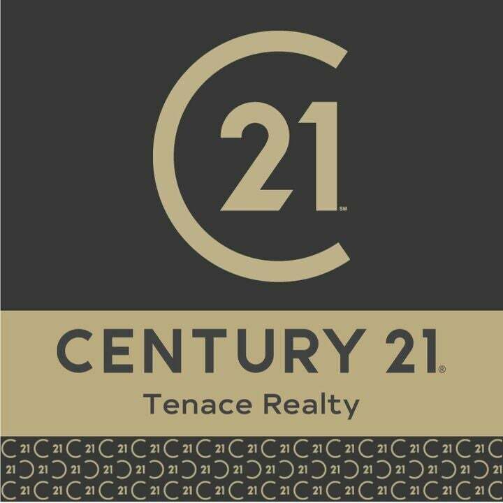 Barbara Luna,  in Boynton Beach, Tenace Realty