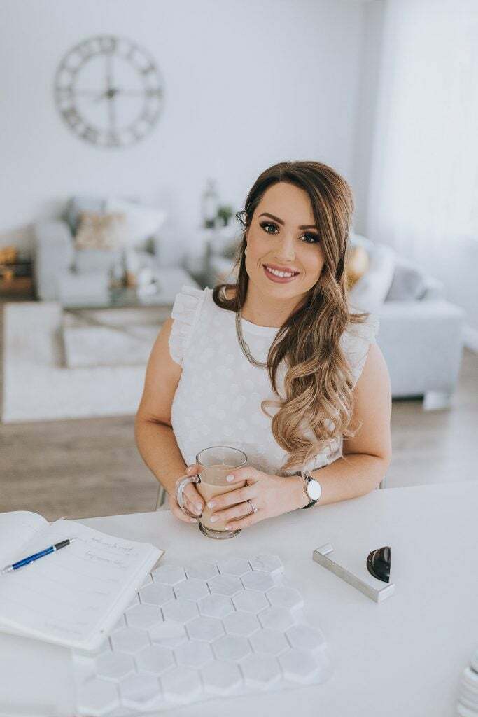 Caitlin McQuilter, in Fort McMurray, Coldwell Banker United